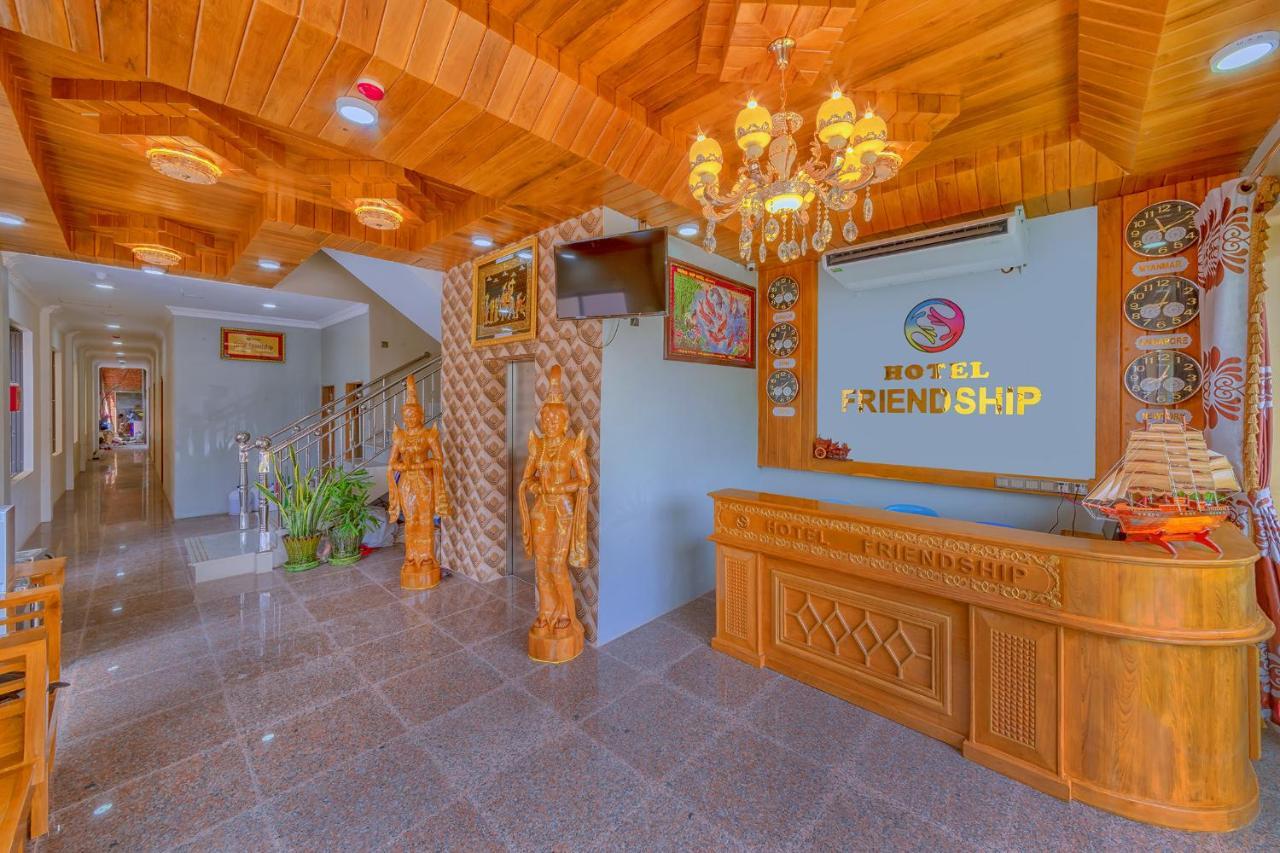 Hotel Friendship Mandalay Exterior photo