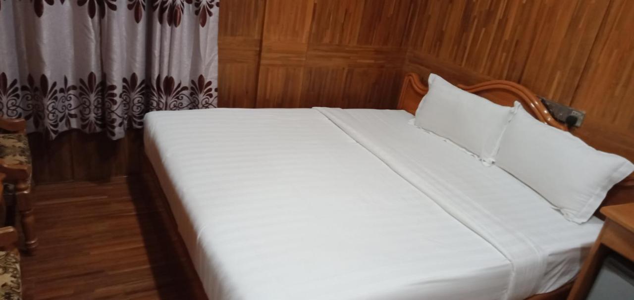 Hotel Friendship Mandalay Exterior photo